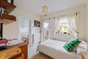 Bed 3- click for photo gallery